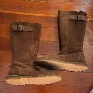 Brown Suede Boots with Buckle
